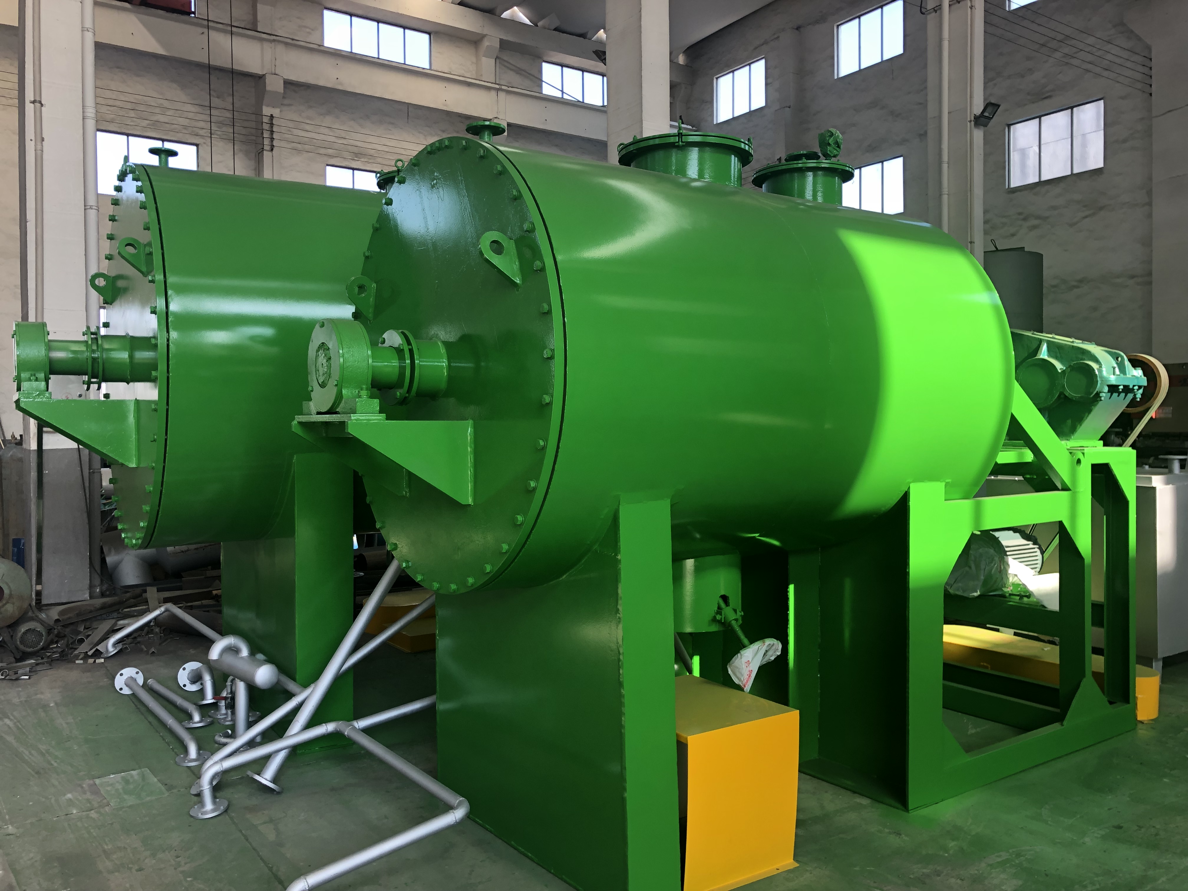 玉米面烘干選用真空耙式干燥機(jī)